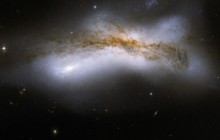 Hubble Interacting Galaxy NGC 520 - Space