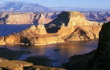 Lake Powell - Glen Canyon National Recreation Area - Utah