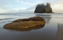 Sea Stacks at Second Beach - Olympic Park - Washington