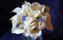 Calla lilies and muscari bouquet - Bouquets